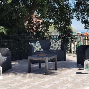 https://garden-apartment.hotelitalianriviera.com